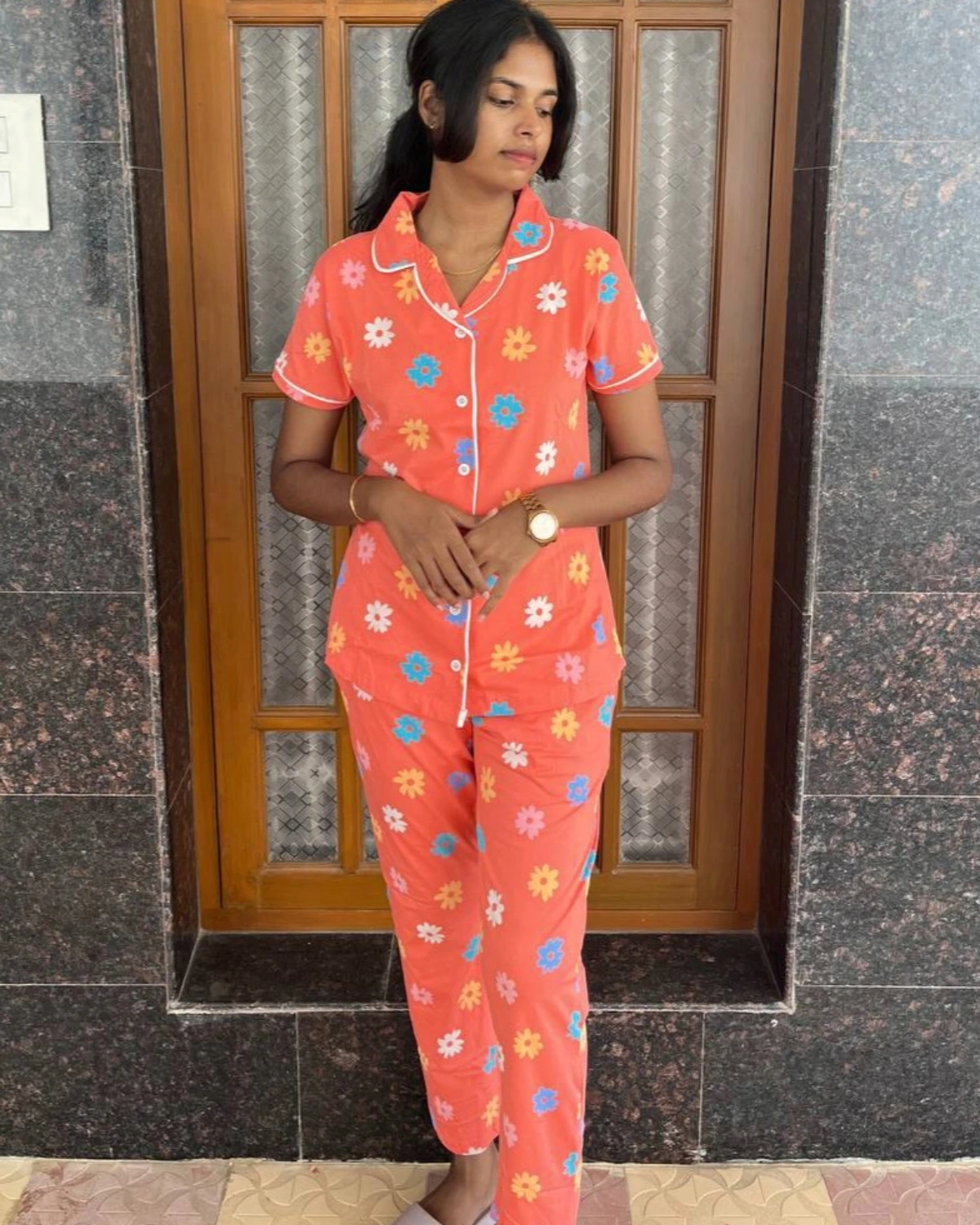 Pinkish orange Collar sets