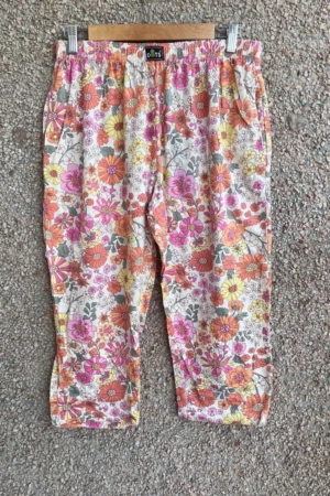 Floral Capri Pants for Women